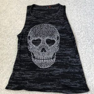 Tight fitted muscle tank